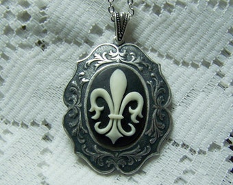 Fleur-de-Lis Silver Pendant - Fleur-de-Lis Cameo Necklace - Black & Ivory - New Orleans Saints - French - France - Paris - Parisian - Chic
