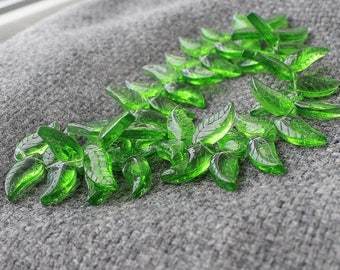 Glass Leaves - Green Glass Leaf Beads 18mm x 8mm, Small Green Glass Leaf Beads, Green Glass Leaves, Glass Leaf, Green Glass