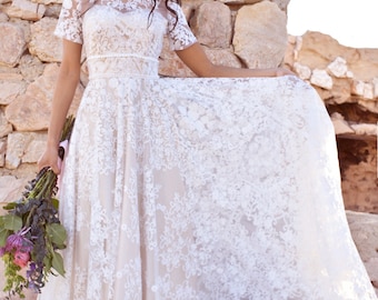 Full Circle Sweep Skirt Sheer Floral Lace Sweetheart WEDDING Maxi Dress Gown Saldana Vintage Elopement with Train