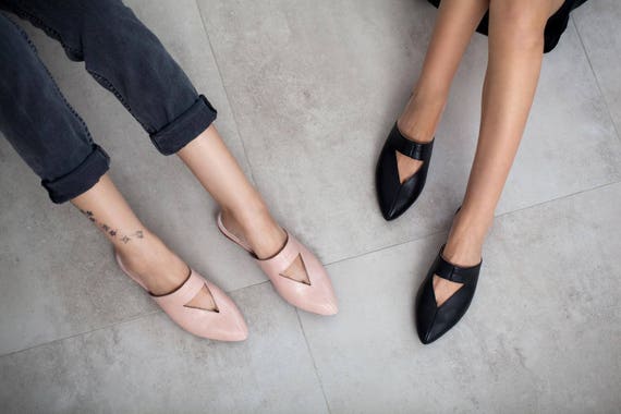 black pointed flat mules