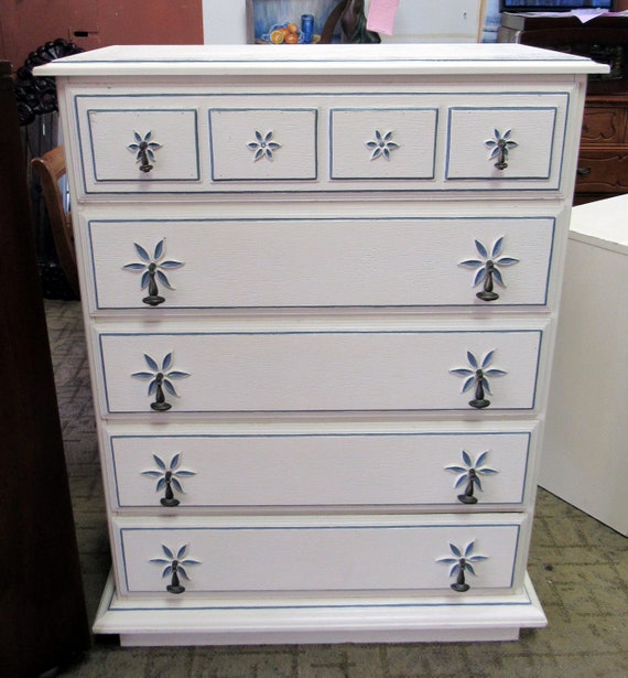 Vintage Stanley white and blue Dresser