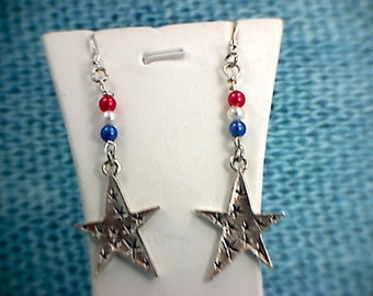 Patriotic Red, White & Blue Star Dangle Earrings (3)