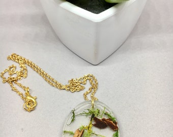 Terrarium pendant necklace on an 18” chain