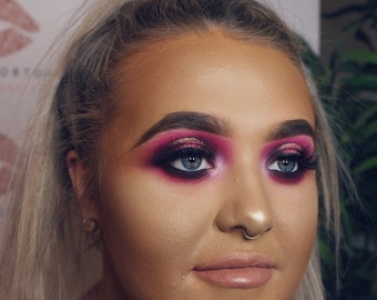 Spotlight Glam Online Tutorial
