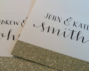 Set of 50 personalized gold glitter place cards