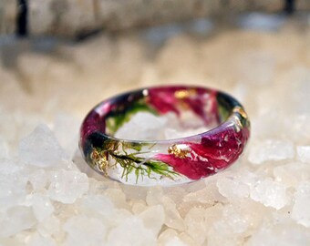 Nature rings Nature inspired rings Resin rings Eco resin ring Unique rings Floral Wedding Ring