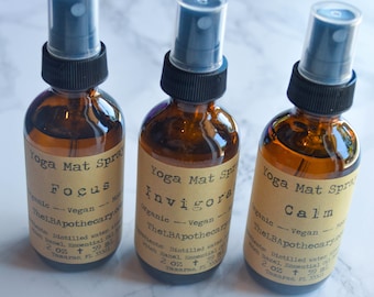 Yoga Mat Spray / Savasana / Yoga / Yoga Gifts / Yoga Mat Cleaner / Essential Oils Spray / Mothers Day Gift / Yoga Mat / Yoga Accessories