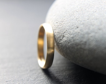 3mm wedding ring in recycled 18ct yellow gold, D-shape profile, brushed finish - made to order