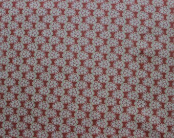 45 X 95 Dark Peach and Ivory Modern Floral Cotton Fabric Remnant