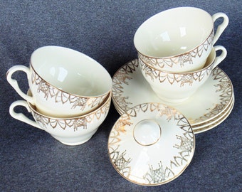 Pope Gosser 8 Pieces VERY RARE PATTERN 4 Cups 3 Saucers And a Lid