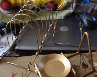 Wire Racks For Displaying Plates, Cups & Saucers, One For Bowls