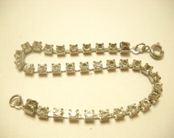 Vintage 7" RHINESTONE TENNIS BRACELET (2856)