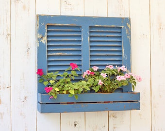 wood shutters, recycle wood shutter, old wooden shutters, wood planter, vintage shutter, wall decor, upcycle shutter, antique wood wall,ooak