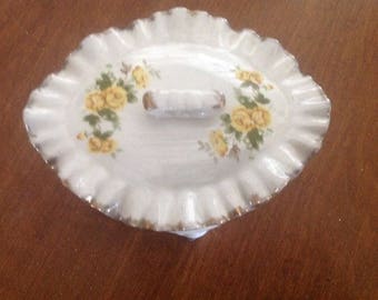 Vintage porcelain trinket box