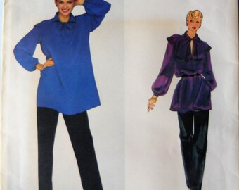 Vogue 2403. VTG Jean Muir Vogue Designer Original pattern. Jean Muir tunic top and pants pattern. VTG 1980 Jean Muir fashion. Size 8.