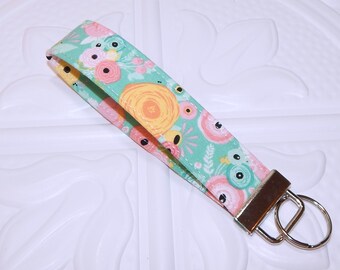 Floral Key Fob - Key Chain - Keychain Holder - Womens Key Ring - Flower Key Lanyard - Wristlet Key Fob - Mothers Day Gift
