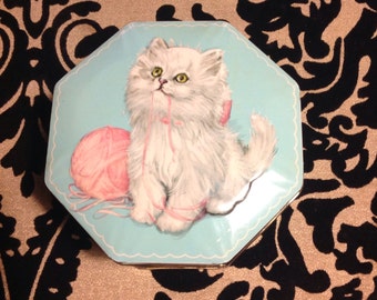 Vintage Kitten tin keepsake Box