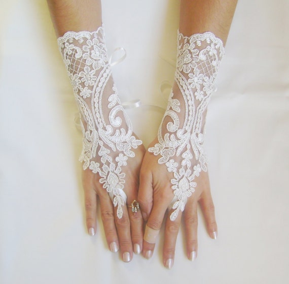 Ivory Wedding gloves bridal gloves lace gloves fingerless gloves french lace gloves 0027