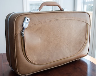 Vintage Brown Dionite Luggage Suitcase - Luggage