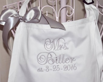 Mrs. Apron, Personalized Apron, Monogram Apron, Custom Embroidered Apron, Wedding Shower Gift, Couples Gift, Apron with Pockets