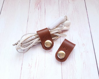 Leather Cable Cord Organizer - Personalized Earphone Wrap - Headphone Organiser - Earphone Organizer Holder - Best friend Gift (Set of 2)
