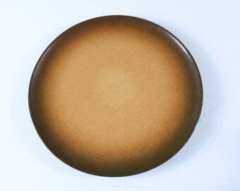One Heath Ceramics Dinner Plate - Coupe Line with Sea and Sand Glaze
