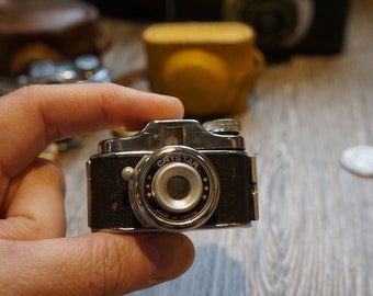 Vintage 1940s Crystar Sub Miniature Spy Camera (not a toy) with Yellow Leather Case Made in Japan