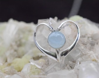 Aquamarine - 925 sterling silver pendant and necklace