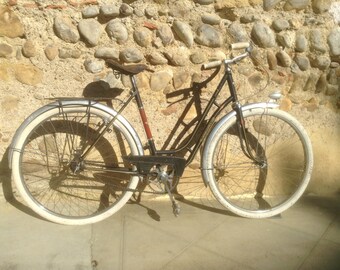 Wow!! 1950's French Post WWII Bicycle, "Motobecane", Fantastic Display, Perfectly Useable. Nearly 70 years old, Wonderful Vintage Condition!