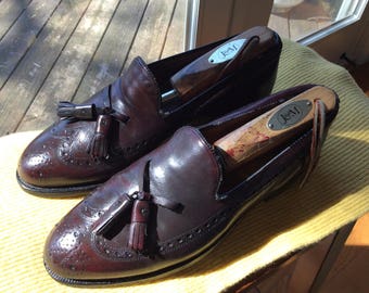 Classic Johnston & Murphy Tassel Loafers - Size 7D- small