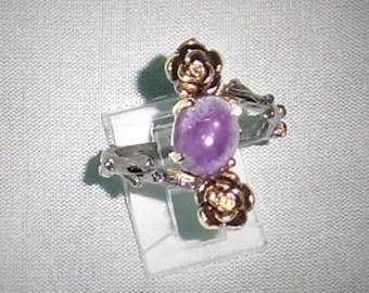 Natural 25TCW Amethyst gemstone with flowers, Black Rhodium, Sterling Silver Ring size 8 1/2