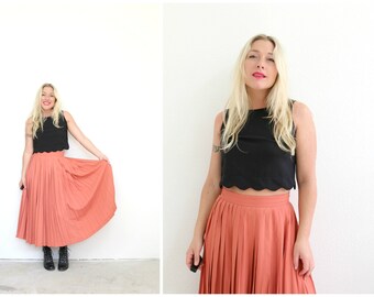 1980s Coral and Pleat Skirt // Size Small // Waist 27" to 28"