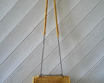 Clutches, bags and handbags-pouch bag-chain-no leather