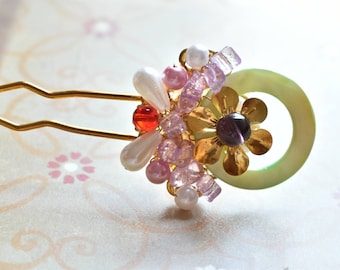 Chinese Golden flower and Shell and Pearls and Crystals Hair Accessories Hair Stick Hair Pin
