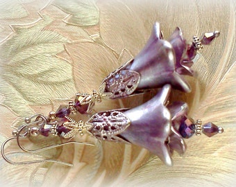 Lucite Earrings, Flower Earrings, Victorian Style, Painted Earrings, Lavender Earrings, Lilac Flower Earrings, Floral Jewelry, Hand Painted