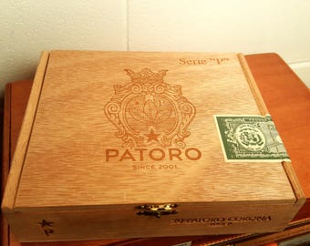 small empty Patoro Corona cigar box with metal hinges and clasp in great condition stash box