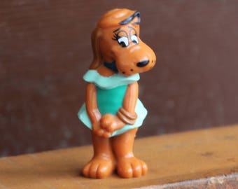 Pound Puppy Figurine - The Nose