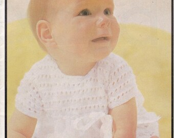 ON SALE Patons 3 Ply Feathersoft Knitting Designs for Baby Pattern No 833 - Vintage 1970's