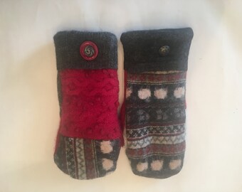 wool mitten from upcycled sweaters