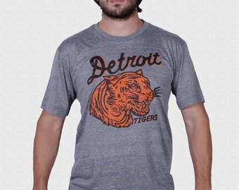 Detroit Tigers Shirt vintage 1935 pennant inspired design UNISEX Gift for Tigers Fan Opening Day 2018 Tigers Baseball