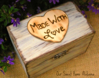 Rustic Recipe Box Painted and Distressed in the COLOR of YOUR CHOICE Holds 4 x 6 Cards, Mothers Day Gift
