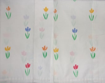 Pair of Vintage Floral Pillowcases Tulips
