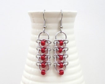 Centipede chainmail earrings with red beads