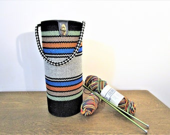 Retro Vintage Knitting Tote - Carrier/Organizer - Yarn Dispenser Tote - Knitting Caddie - Knitting Needle Tote