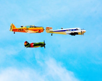 Photo three airplanes in line 2 print