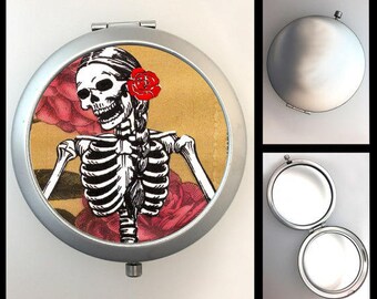 Compact Mirror Skeleton Lady #328