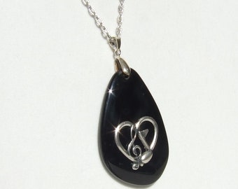 MUSIC HEART NECKLACE, Black Agate Pendant, Music Note Necklace, Treble Clef Necklace, Music Teacher Gift, Music Student Gift, Music Jewelry