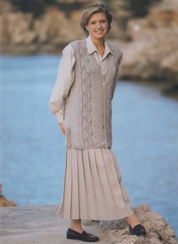 Womens Long Waistcoat / Gilet PDF Knitting Pattern : Ladies 30
