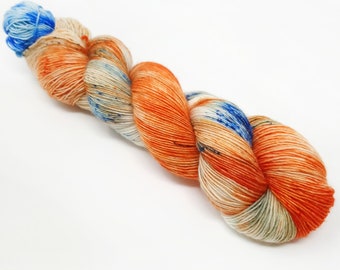 Koi - 100g - Single Ply - Superwash Merino - Hand Dyed Yarn
