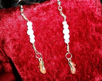 Sweet with ligth blue beads and littel shoe